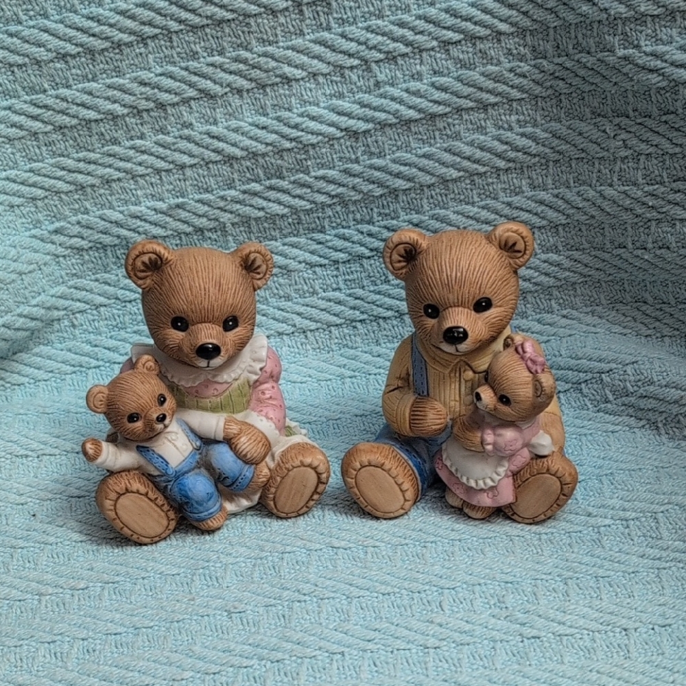 Mama Bear And Daddy Bear With Cubs #1444 Homeco